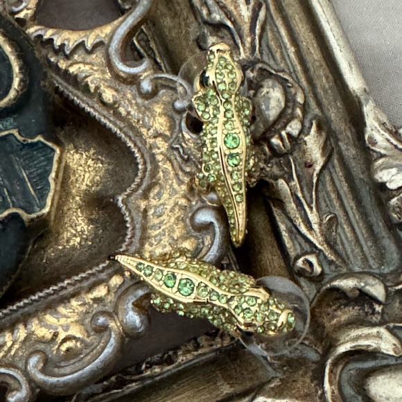 KATE SPADE • Swamped Alligator Earrings - Picture 6 of 6